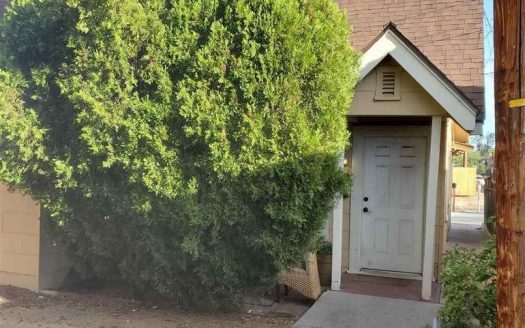Crampton, Reno, NV, Duplex and 4 Plex
